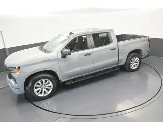 Chevrolet Silverado 1500 2024 4x2 Custom 4dr Crew Cab 5.8 ft. SB