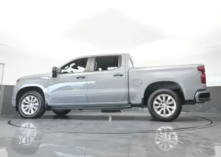 Chevrolet Silverado 1500 2024 4x2 Custom 4dr Crew Cab 5.8 ft. SB