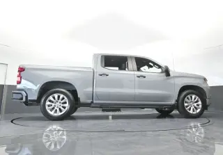 Chevrolet Silverado 1500 2024 4x2 Custom 4dr Crew Cab 5.8 ft. SB