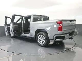 Chevrolet Silverado 1500 2024 4x2 Custom 4dr Crew Cab 5.8 ft. SB