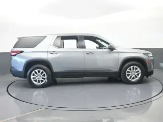 Chevrolet Traverse 2023 LS 4dr SUV w/1LS