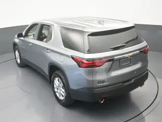 Chevrolet Traverse 2023 LS 4dr SUV w/1LS