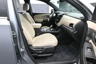 Chevrolet Traverse 2023 LS 4dr SUV w/1LS
