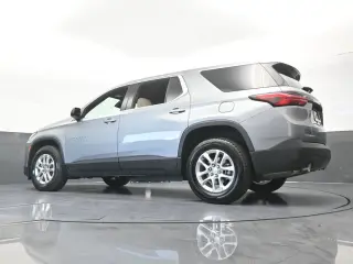 Chevrolet Traverse 2023 LS 4dr SUV w/1LS