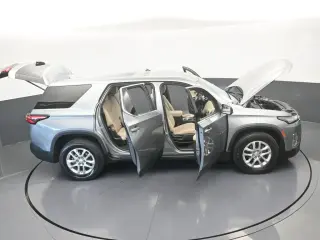Chevrolet Traverse 2023 LS 4dr SUV w/1LS