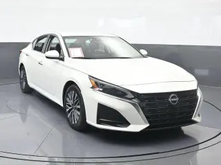 Nissan Altima 2023 2.5 SV 4dr Sedan