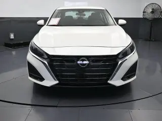 Nissan Altima 2023 2.5 SV 4dr Sedan