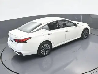 Nissan Altima 2023 2.5 SV 4dr Sedan