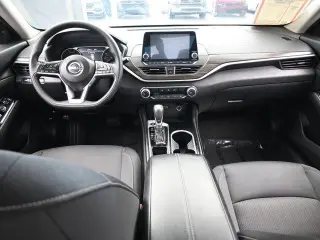Nissan Altima 2023 2.5 SV 4dr Sedan