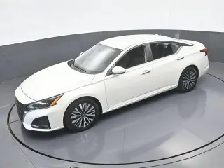 Nissan Altima 2023 2.5 SV 4dr Sedan