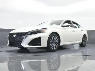 Nissan Altima 2023 2.5 SV 4dr Sedan