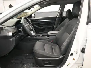 Nissan Altima 2023 2.5 SV 4dr Sedan
