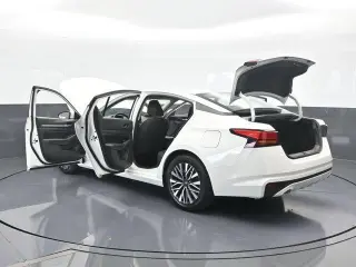 Nissan Altima 2023 2.5 SV 4dr Sedan