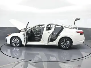 Nissan Altima 2023 2.5 SV 4dr Sedan