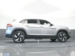 Volkswagen Atlas Cross Sport 2024 SE 4dr SUV w/Technology