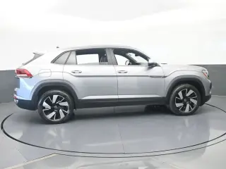 Volkswagen Atlas Cross Sport 2024 SE 4dr SUV w/Technology