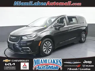 Chrysler Pacifica Plug-In Hybrid 2023 Touring L 4dr Mini-Van
