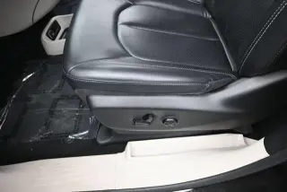 Chrysler Pacifica Plug-In Hybrid 2023 Touring L 4dr Mini-Van