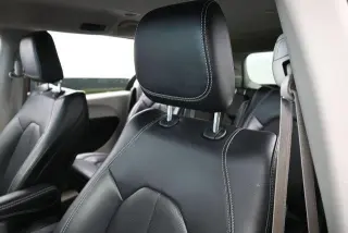 Chrysler Pacifica Plug-In Hybrid 2023 Touring L 4dr Mini-Van