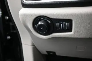 Chrysler Pacifica Plug-In Hybrid 2023 Touring L 4dr Mini-Van