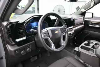 Chevrolet Silverado 1500 2024 4x2 LT 4dr Crew Cab 5.8 ft. SB