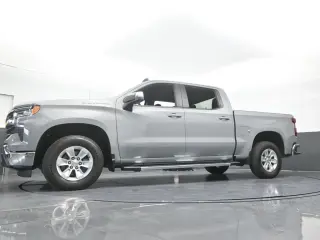 Chevrolet Silverado 1500 2024 4x2 LT 4dr Crew Cab 5.8 ft. SB