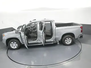 Chevrolet Silverado 1500 2024 4x2 LT 4dr Crew Cab 5.8 ft. SB