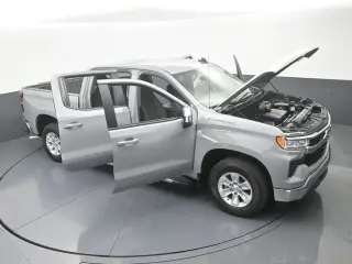 Chevrolet Silverado 1500 2024 4x2 LT 4dr Crew Cab 5.8 ft. SB
