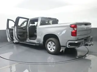 Chevrolet Silverado 1500 2024 4x2 LT 4dr Crew Cab 5.8 ft. SB