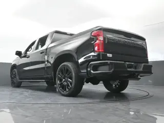 Chevrolet Silverado 1500 2023 4x2 RST 4dr Crew Cab 5.8 ft. SB