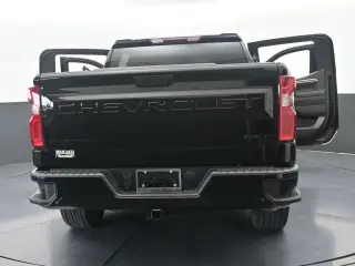 Chevrolet Silverado 1500 2023 4x2 RST 4dr Crew Cab 5.8 ft. SB