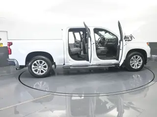 Chevrolet Silverado 1500 2023 4x2 LTZ 4dr Crew Cab 5.8 ft. SB