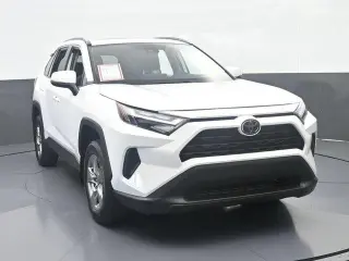 Toyota RAV4 2025 XLE 4dr SUV