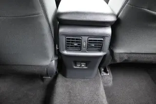 Toyota RAV4 2025 XLE 4dr SUV