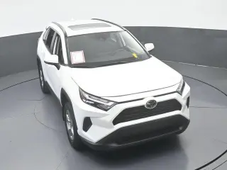 Toyota RAV4 2025 XLE 4dr SUV