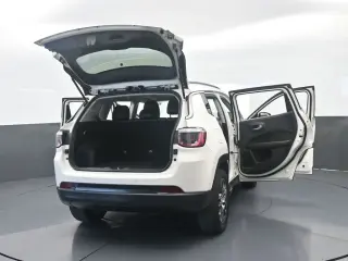 Jeep Compass 2020 Latitude 4dr SUV