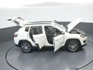 Jeep Compass 2020 Latitude 4dr SUV