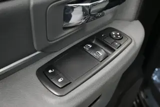 Ram 1500 2018 4x2 Express 2dr Regular Cab 6.3 ft. SB Pickup