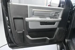 Ram 1500 2018 4x2 Express 2dr Regular Cab 6.3 ft. SB Pickup