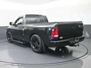Ram 1500 2018 4x2 Express 2dr Regular Cab 6.3 ft. SB Pickup