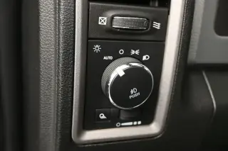 Ram 1500 2018 4x2 Express 2dr Regular Cab 6.3 ft. SB Pickup