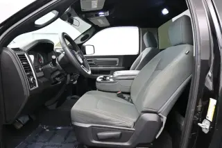 Ram 1500 2018 4x2 Express 2dr Regular Cab 6.3 ft. SB Pickup
