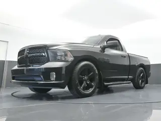 Ram 1500 2018 4x2 Express 2dr Regular Cab 6.3 ft. SB Pickup