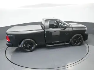 Ram 1500 2018 4x2 Express 2dr Regular Cab 6.3 ft. SB Pickup
