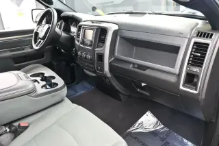 Ram 1500 2018 4x2 Express 2dr Regular Cab 6.3 ft. SB Pickup