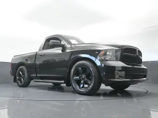 Ram 1500 2018 4x2 Express 2dr Regular Cab 6.3 ft. SB Pickup