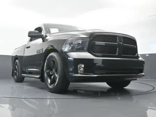 Ram 1500 2018 4x2 Express 2dr Regular Cab 6.3 ft. SB Pickup