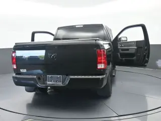 Ram 1500 2018 4x2 Express 2dr Regular Cab 6.3 ft. SB Pickup
