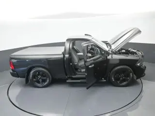 Ram 1500 2018 4x2 Express 2dr Regular Cab 6.3 ft. SB Pickup