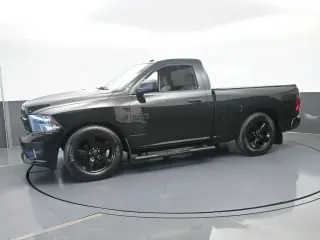 Ram 1500 2018 4x2 Express 2dr Regular Cab 6.3 ft. SB Pickup